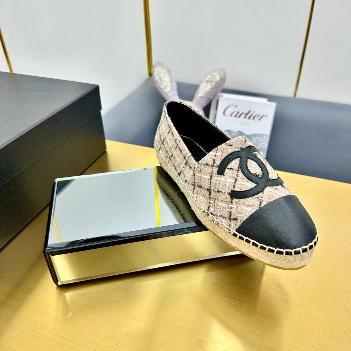 CHANEL ESPADRILLES PLATFORM 25S IN LIGHT BEIGE TWEED MIX BLACK CALFSKIN WITH PLAID PATTERN